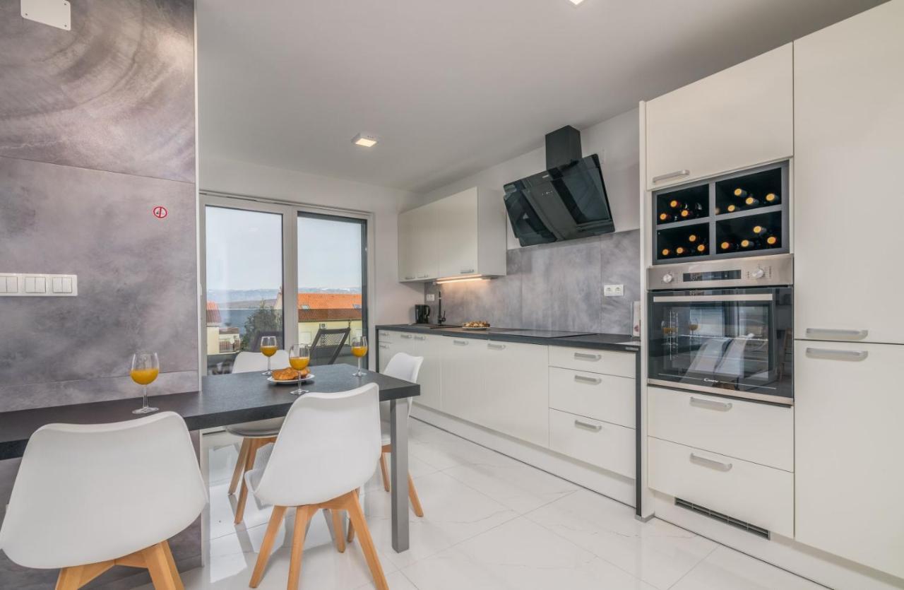 Apartments Elle Luxury Vantacici Malinska Εξωτερικό φωτογραφία