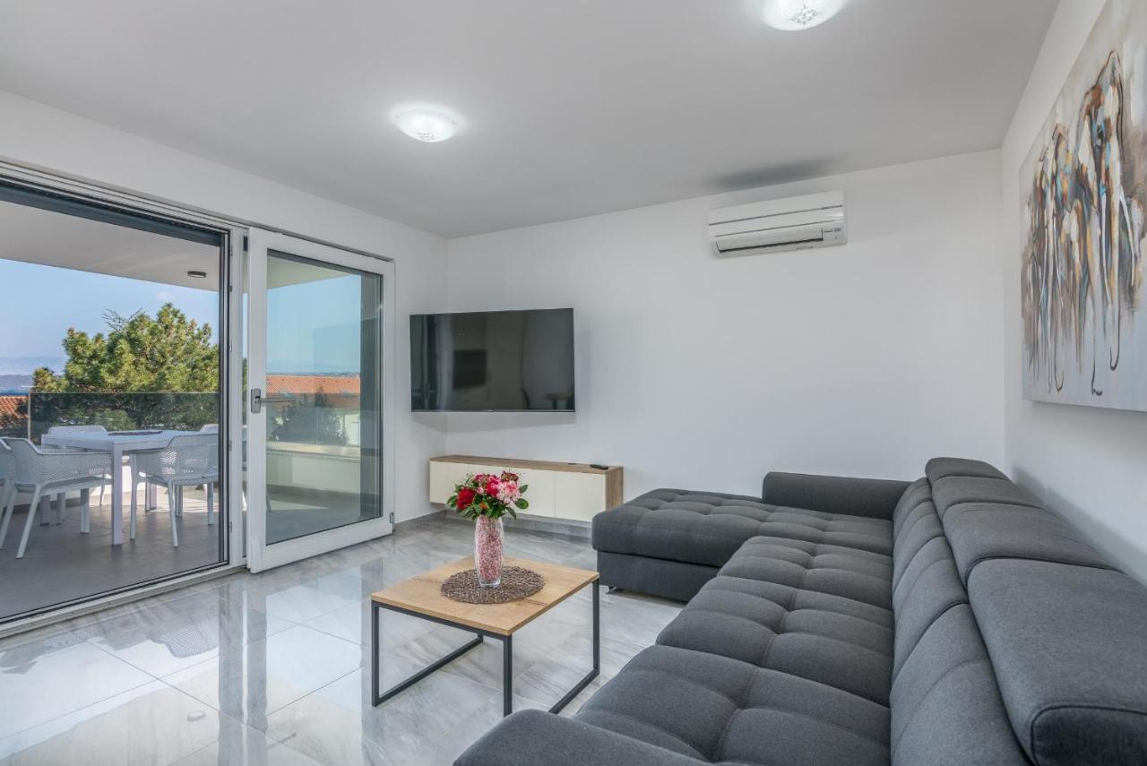Apartments Elle Luxury Vantacici Malinska Εξωτερικό φωτογραφία