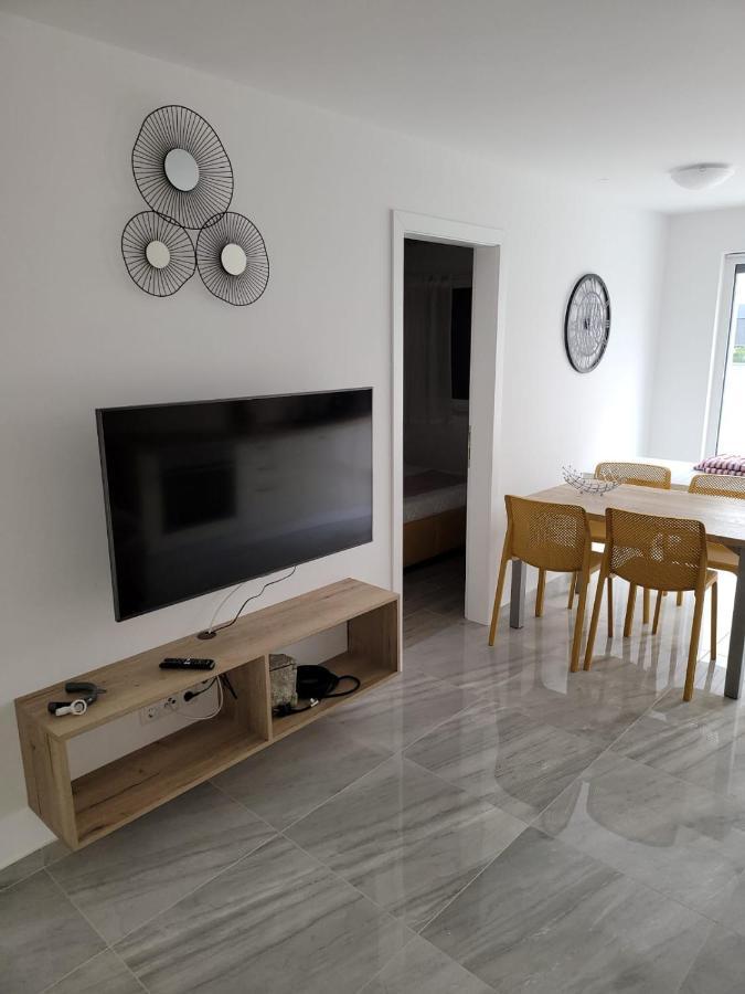 Apartments Elle Luxury Vantacici Malinska Εξωτερικό φωτογραφία